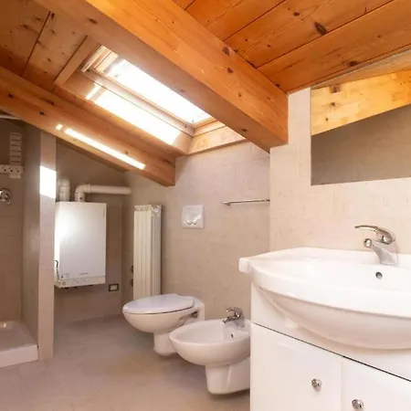 דירה N032 - Numana, Trilocale Con Terrazzo Vicino Al Centro *